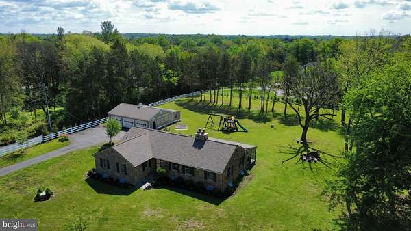 2.1 Acres of Land with Home for Sale in Centreville, Virginia