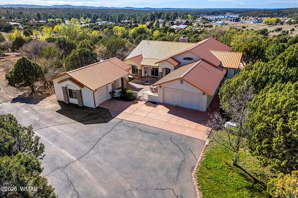 51 Acres of Agricultural Land with Home for Sale in Show Low, Arizona