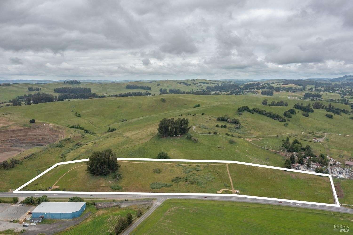 13.8 Acres of Land for Sale in Cotati, California