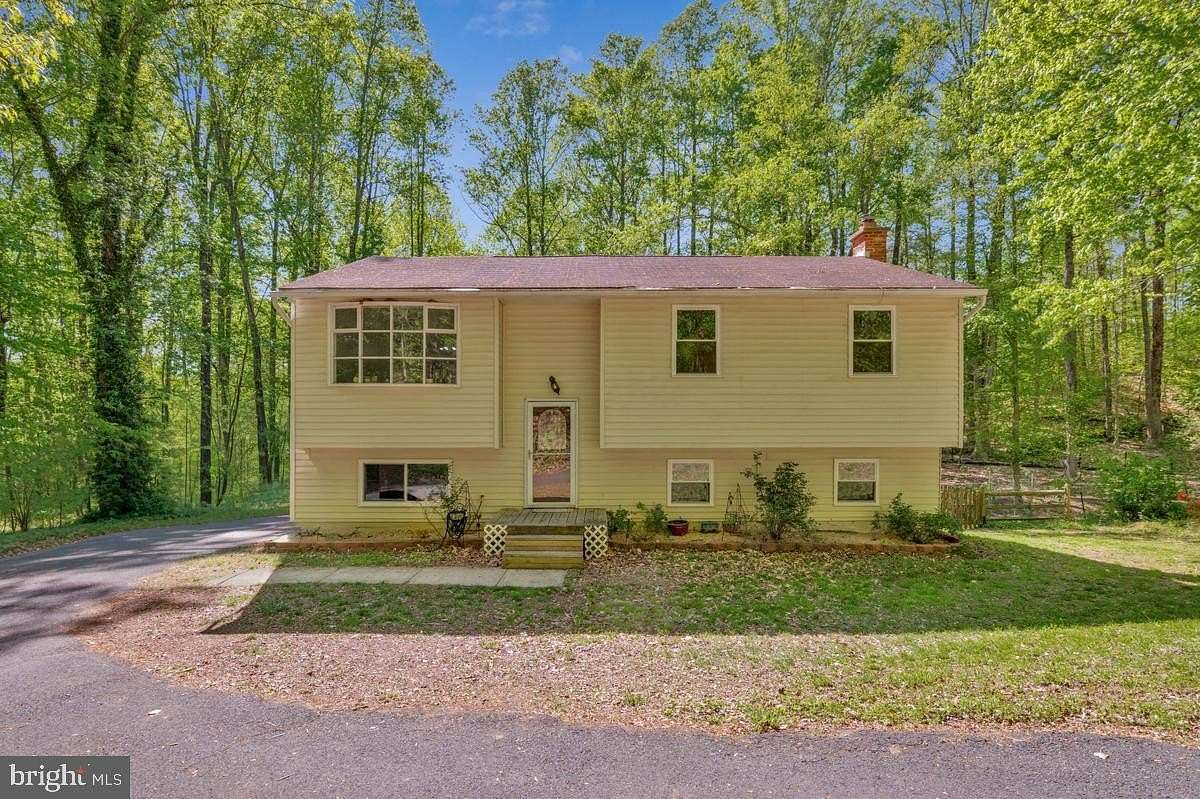 3.49 Acres of Land with Home for Sale in Sunderland, Maryland