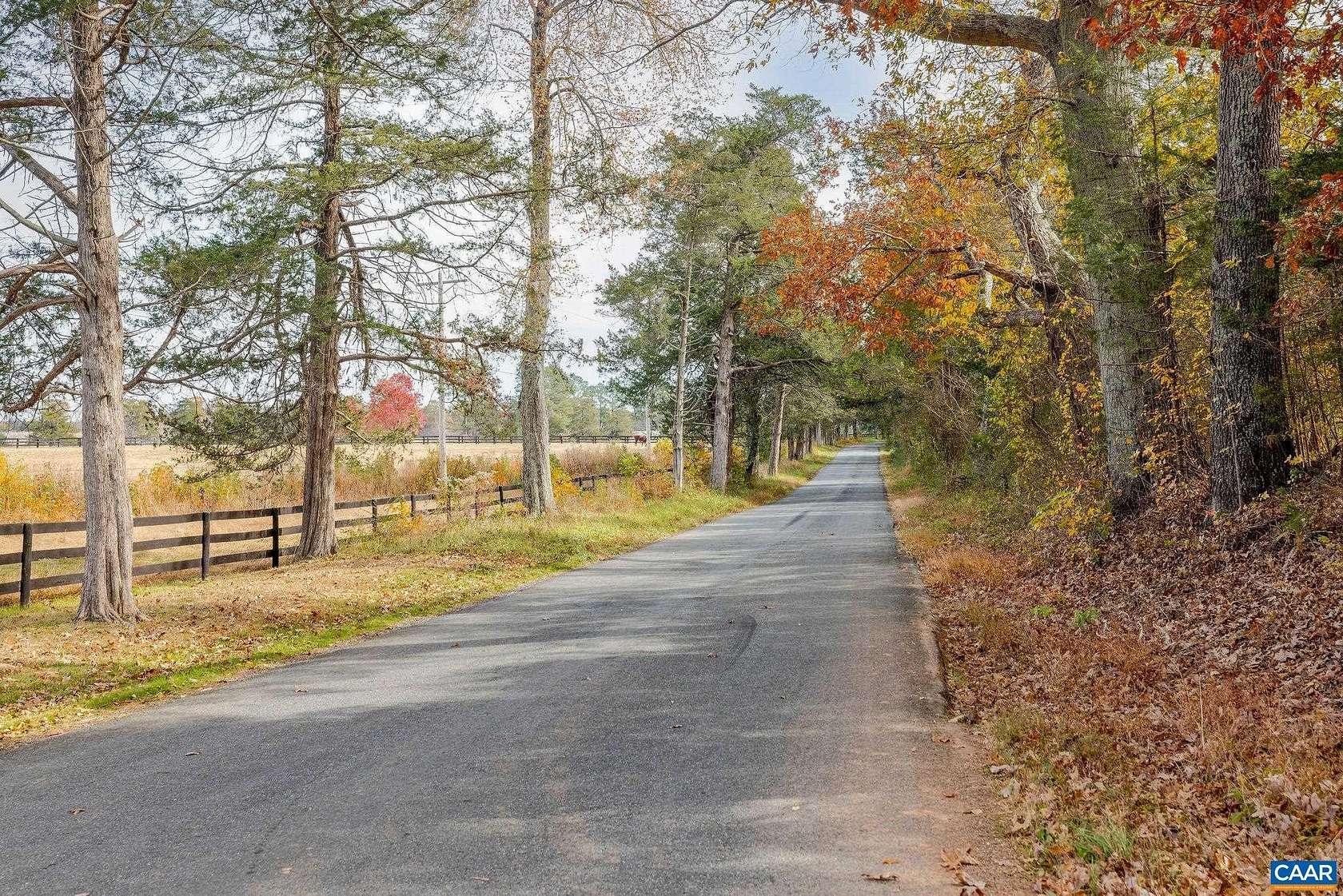 21 Acres of Land with Home for Sale in Scottsville, Virginia