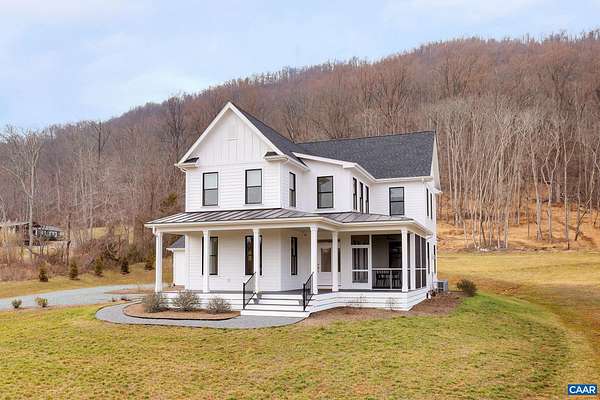 21 Acres of Land with Home for Sale in Scottsville, Virginia