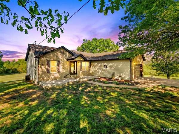 40 Acres of Land with Home for Sale in Cadet, Missouri