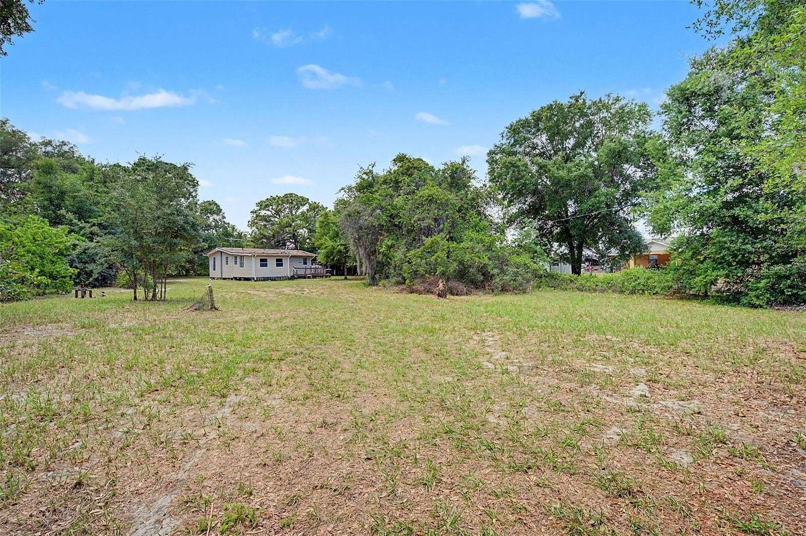 2.5 Acres of Residential Land for Sale in Winter Haven, Florida