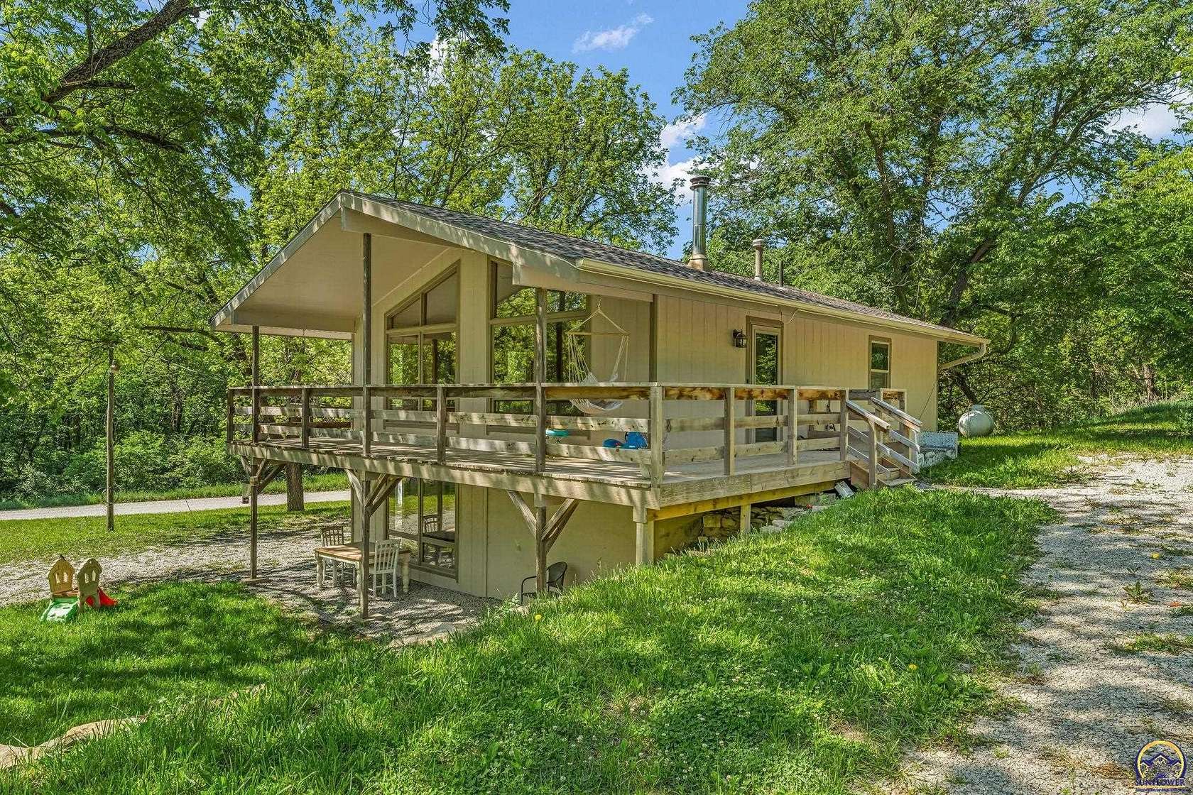 4.83 Acres of Land with Home for Sale in Carbondale, Kansas