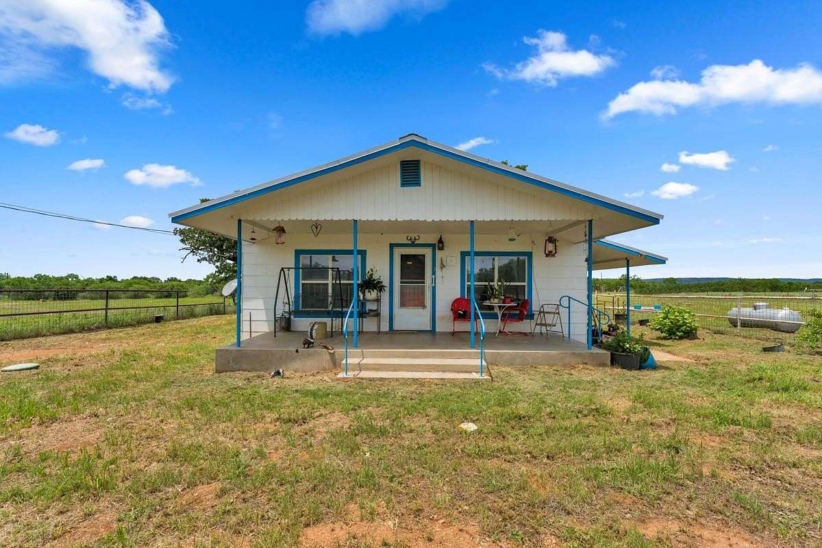 16.2 Acres of Recreational Land with Home for Sale in Bluffton, Texas