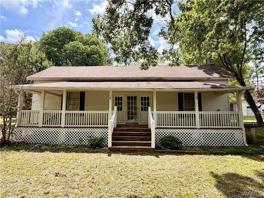 2 Acres of Land with Home for Sale in Centreville, Alabama