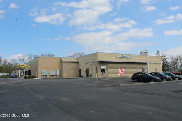 3.8 Acres of Improved Commercial Land for Sale in Coxsackie, New York