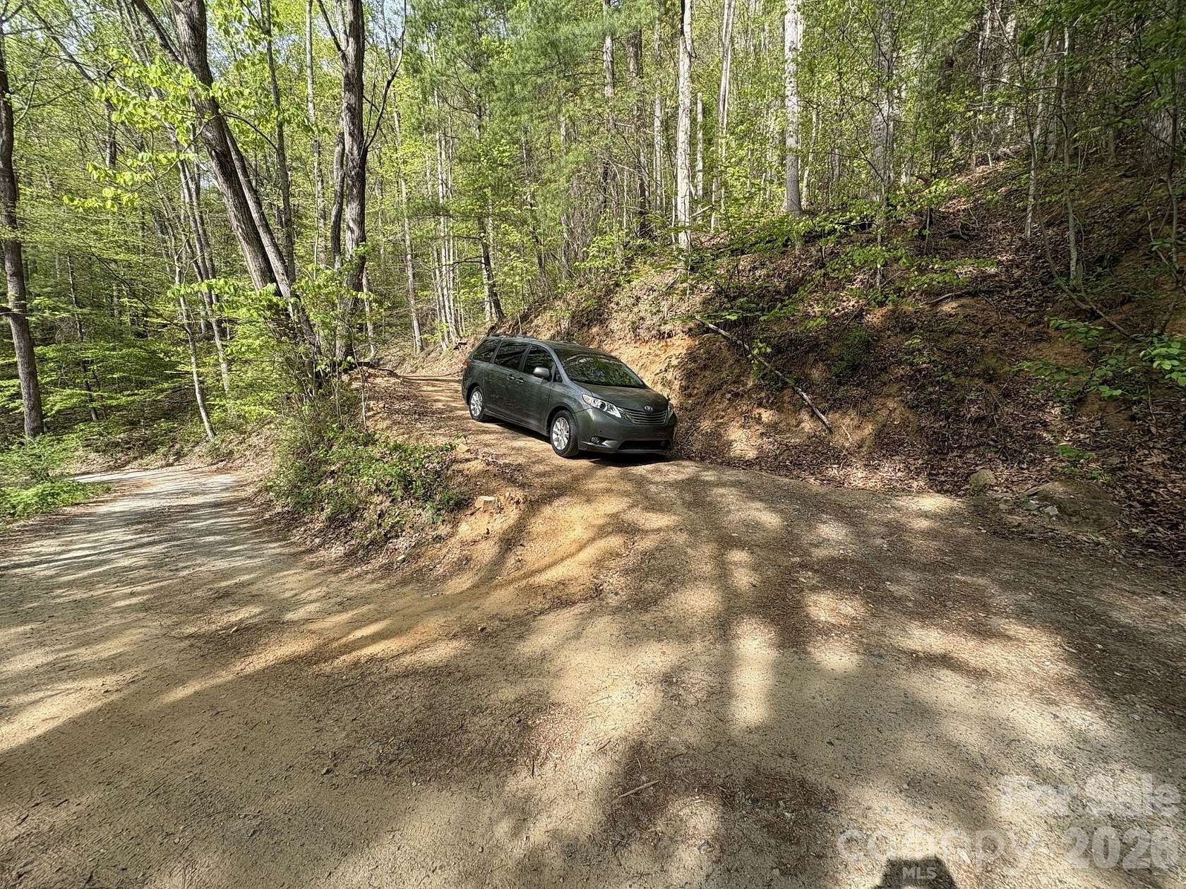 5 Acres of Land for Sale in Barnardsville, North Carolina