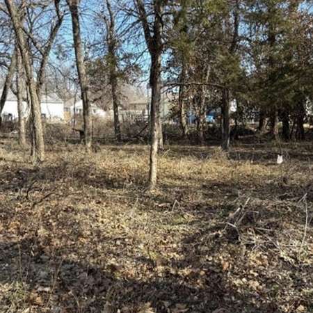 0.5 Acres of Land for Sale in Joplin, Missouri