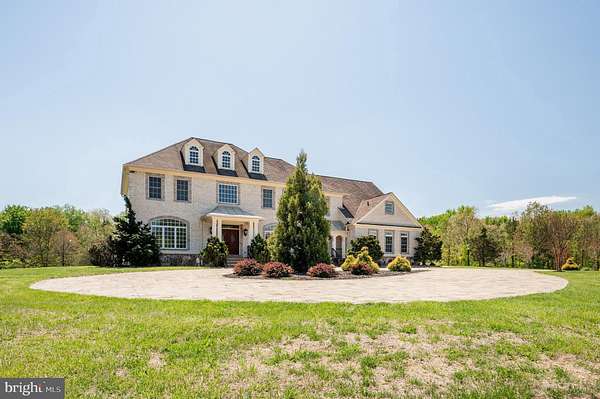 10 Acres of Land with Home for Lease in Gainesville, Virginia