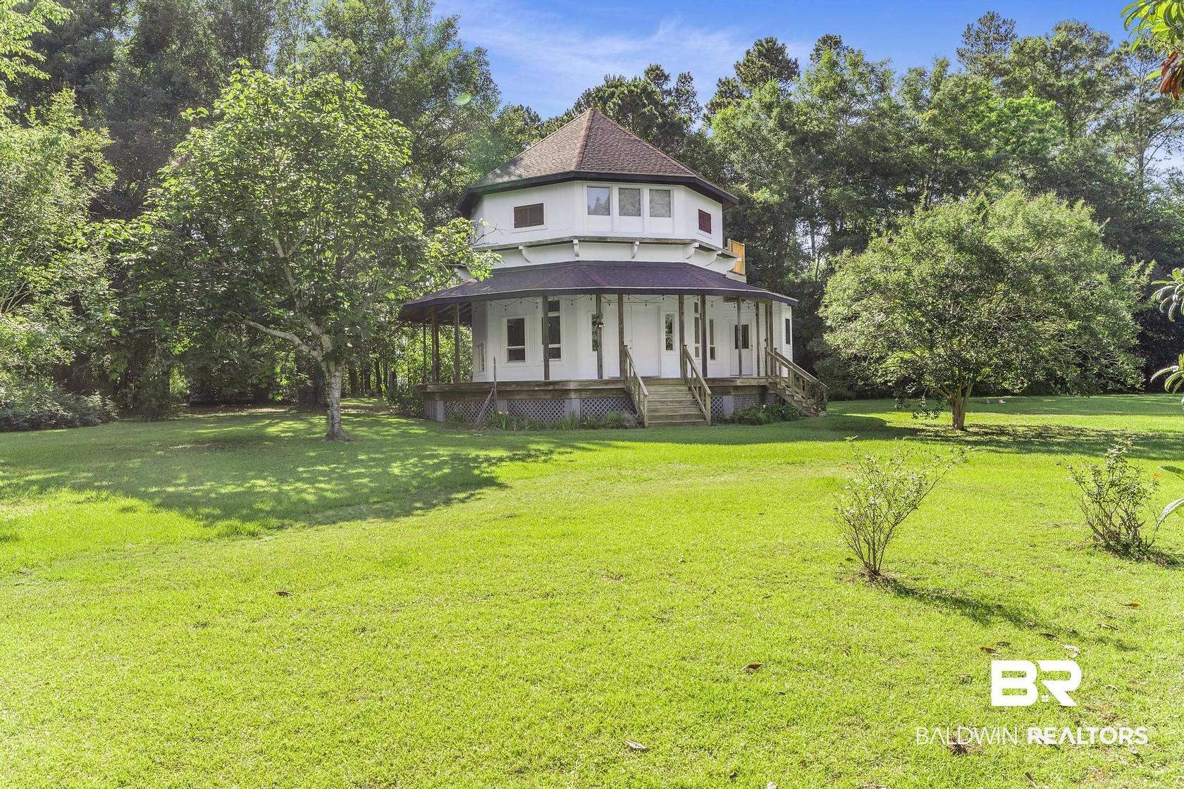4 Acres of Land with Home for Sale in Fairhope, Alabama