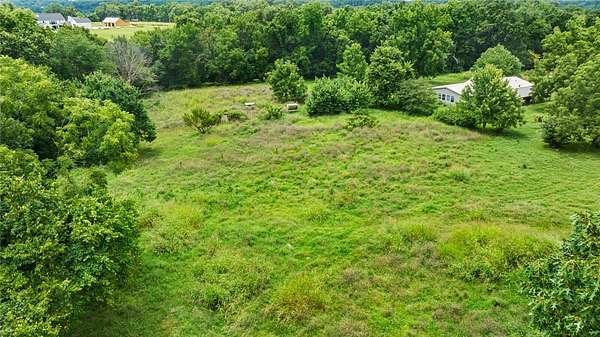 1 Acre of Residential Land for Sale in Cave Springs, Arkansas