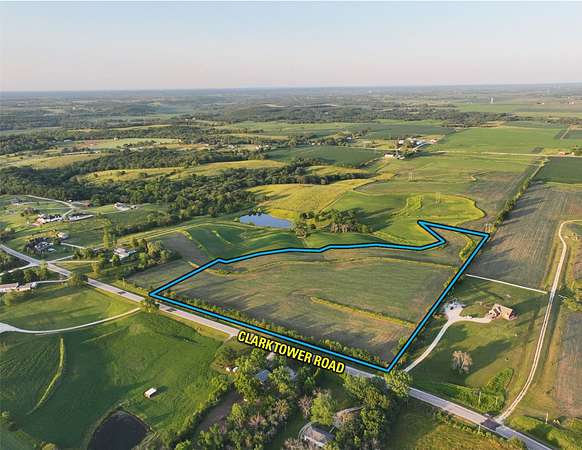 18.6 Acres of Land for Sale in Winterset, Iowa