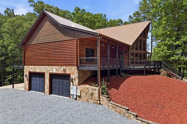 3 Acres of Land with Home for Sale in Ellijay, Georgia