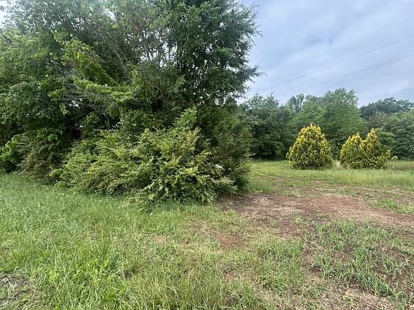 5.34 Acres of Residential Land for Sale in Winchester, Tennessee