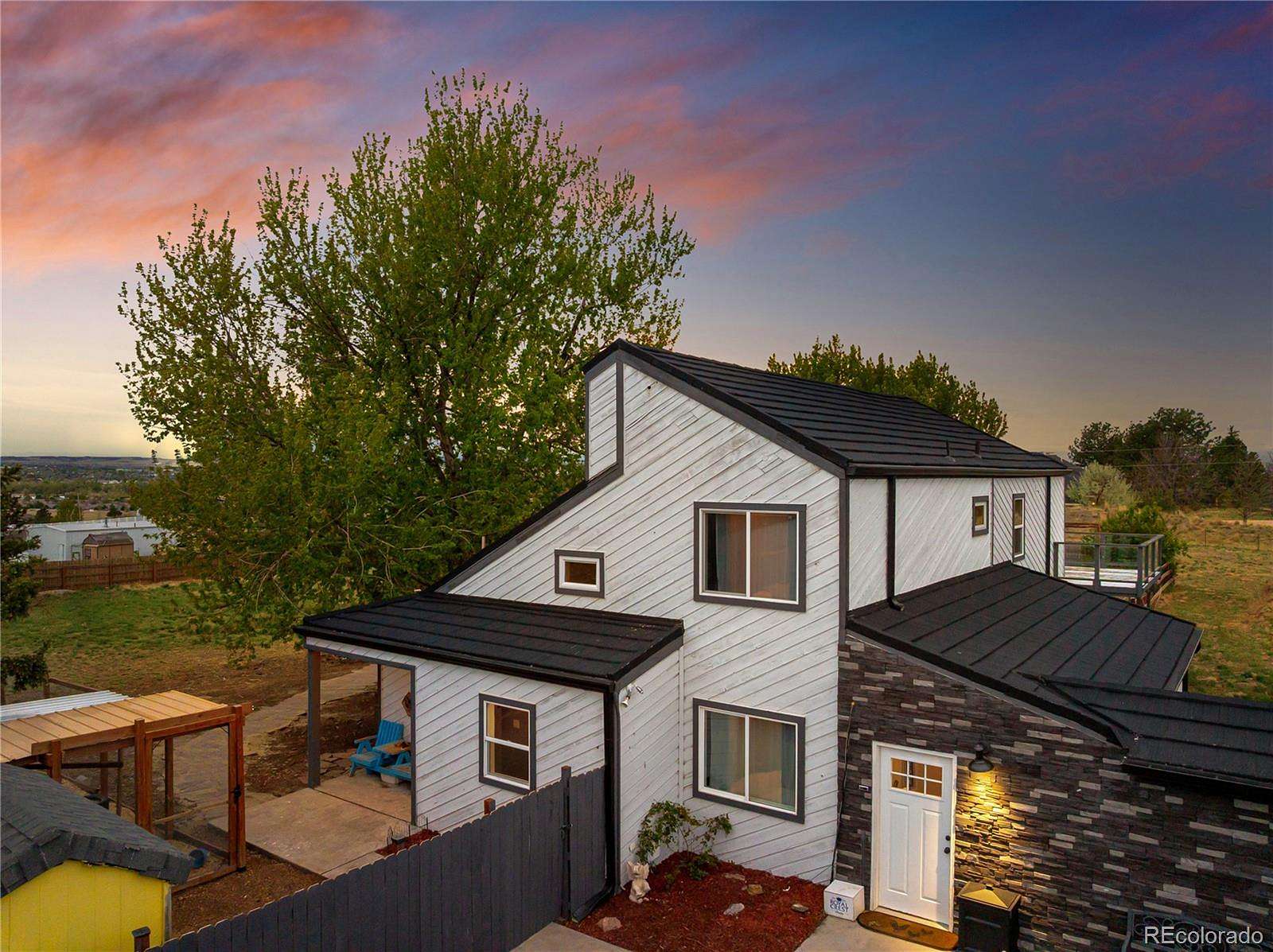 2.3 Acres of Land with Home for Sale in Foxfield, Colorado