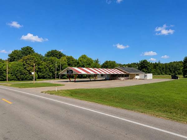 2 Acres of Improved Mixed-Use Land for Sale in Dowagiac, Michigan