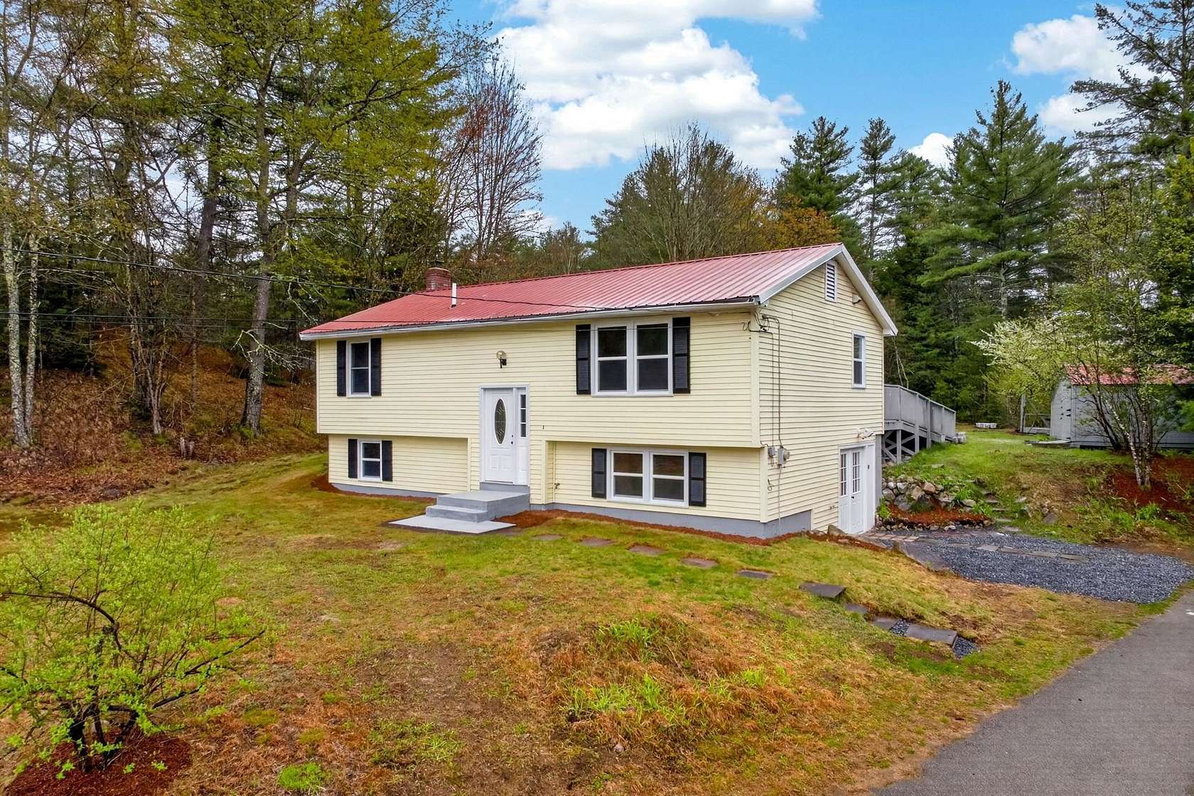 2 Acres of Land with Home for Sale in Brookline, New Hampshire
