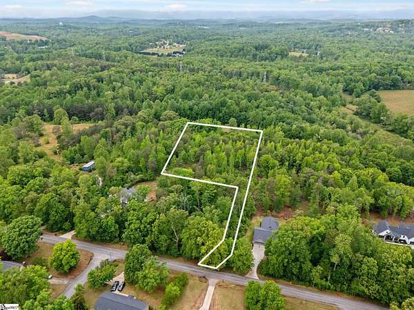 1 Acre of Residential Land for Sale in Travelers Rest, South Carolina