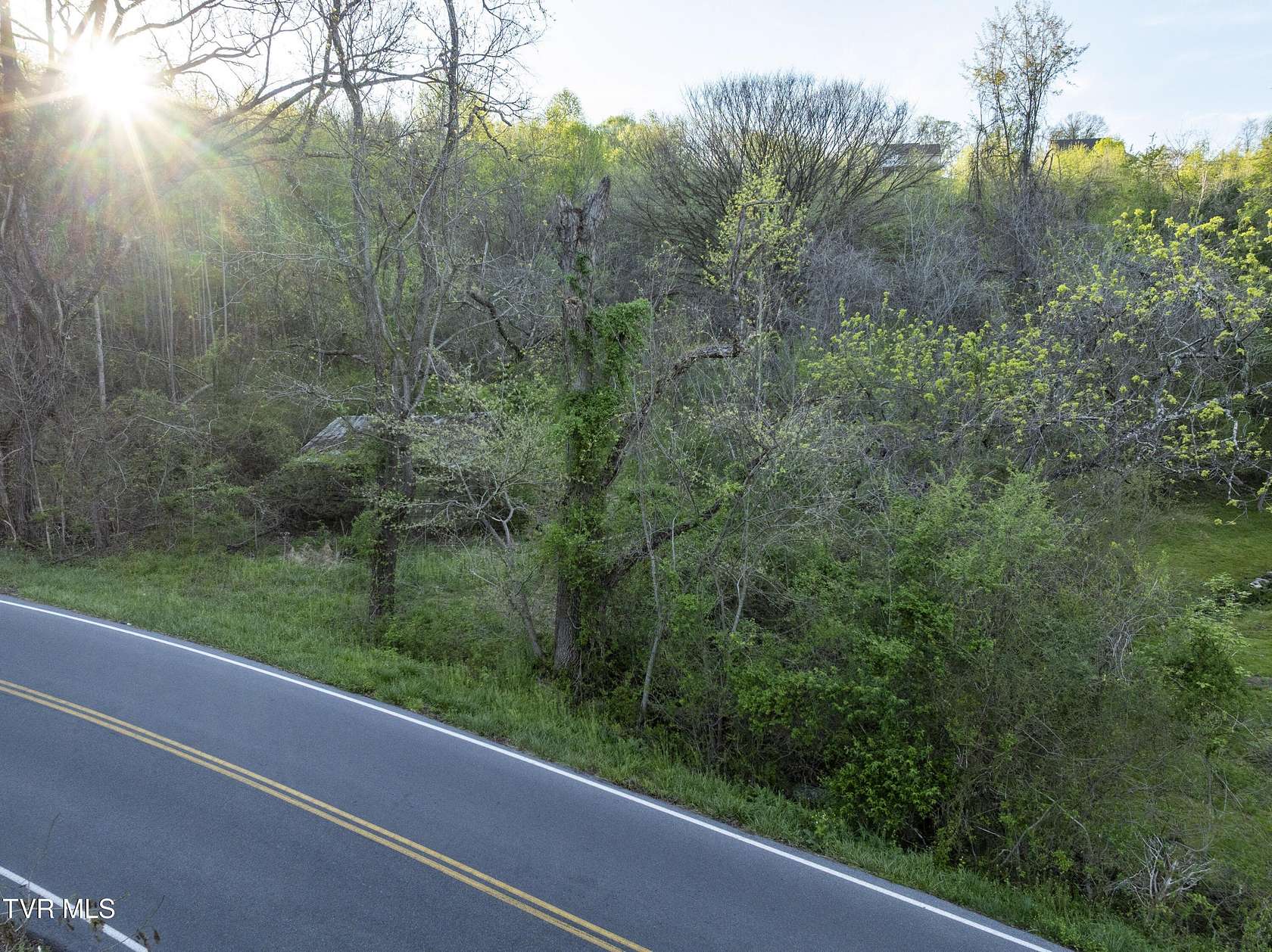 2.27 Acres of Land for Sale in Kingsport, Tennessee