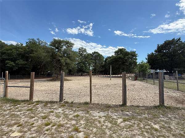 1 Acre of Residential Land for Sale in Dunnellon, Florida