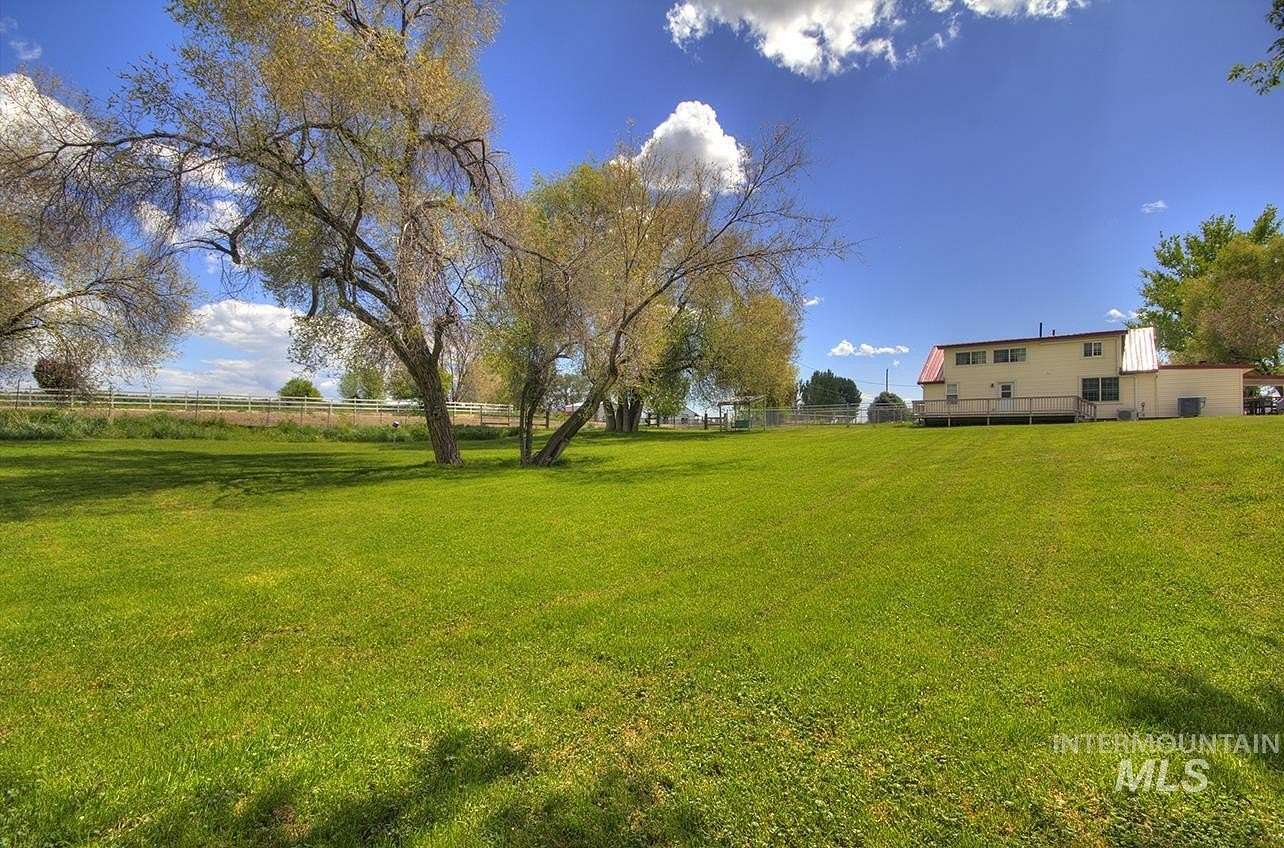 1.6 Acres of Land with Home for Sale in New Plymouth, Idaho