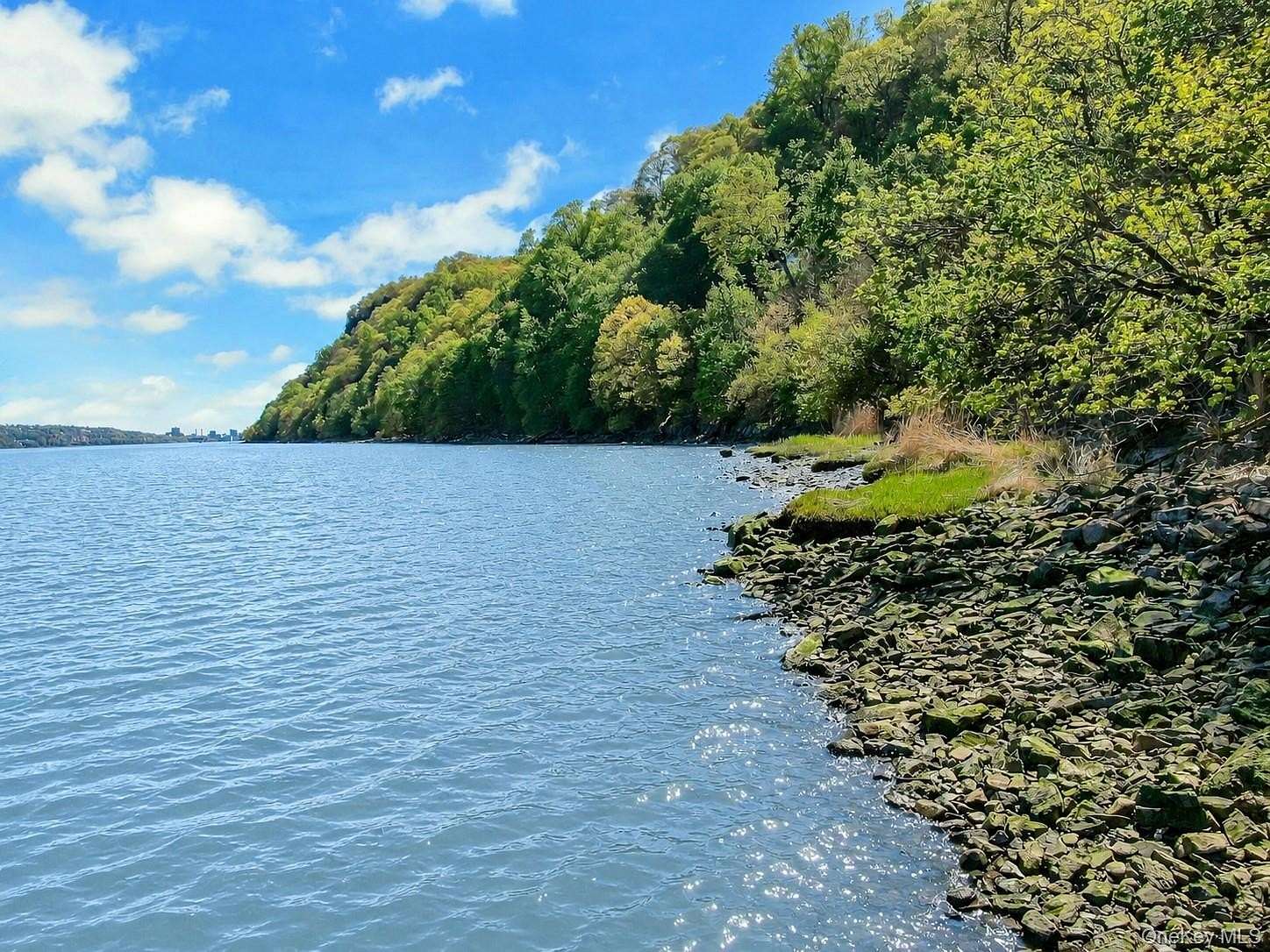 1.8 Acres of Land with Home for Sale in Palisades, New York