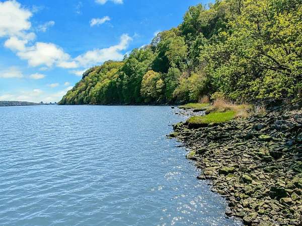 1.8 Acres of Land with Home for Sale in Palisades, New York