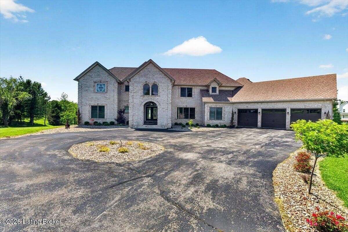 5 Acres of Land with Home for Sale in Simpsonville, Kentucky