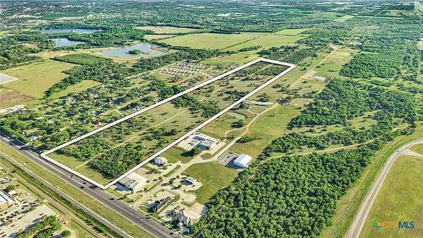 68 Acres of Land for Sale in Victoria, Texas