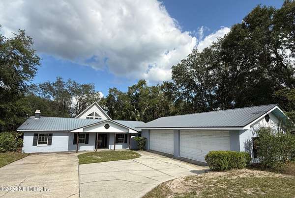 2.7 Acres of Land with Home for Sale in Keystone Heights, Florida
