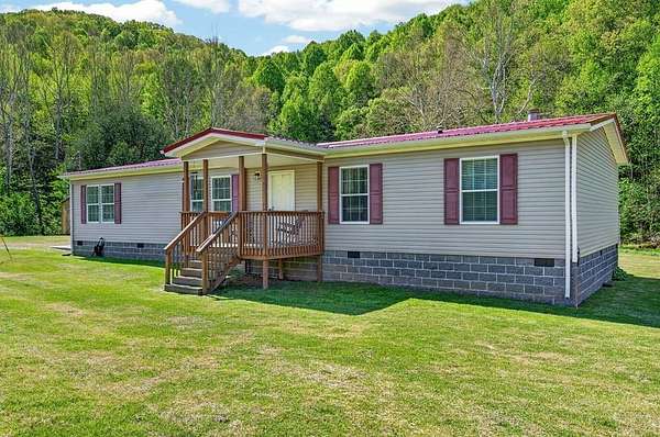 50.5 Acres of Recreational Land with Home for Sale in Ceres, Virginia