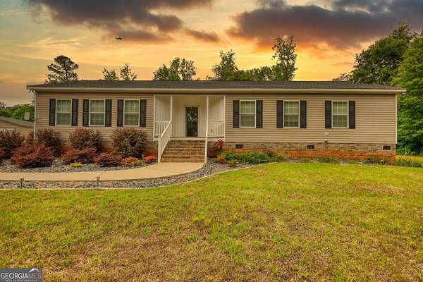 5.3 Acres of Land with Home for Sale in Madison, Georgia