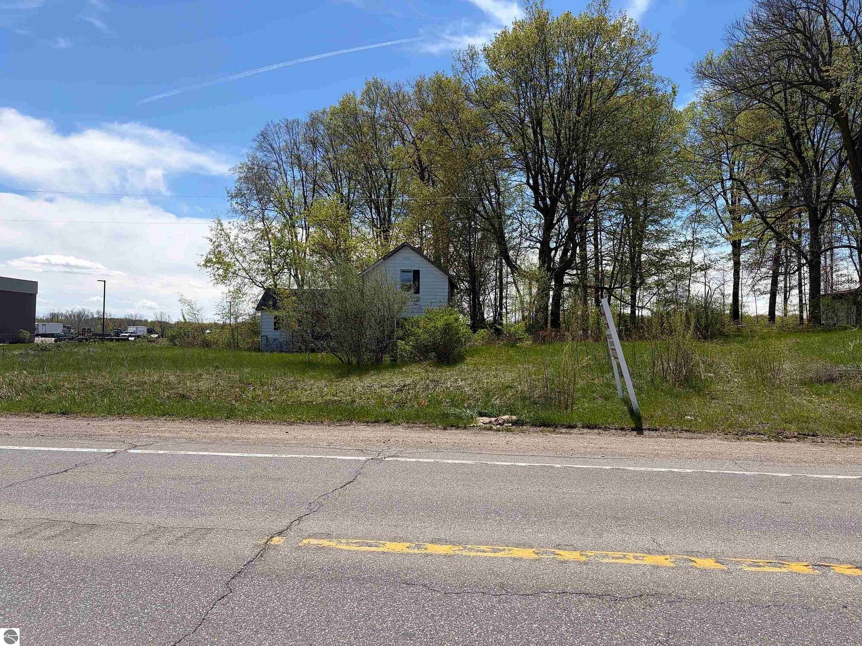 1.8 Acres of Mixed-Use Land for Sale in Mount Pleasant, Michigan