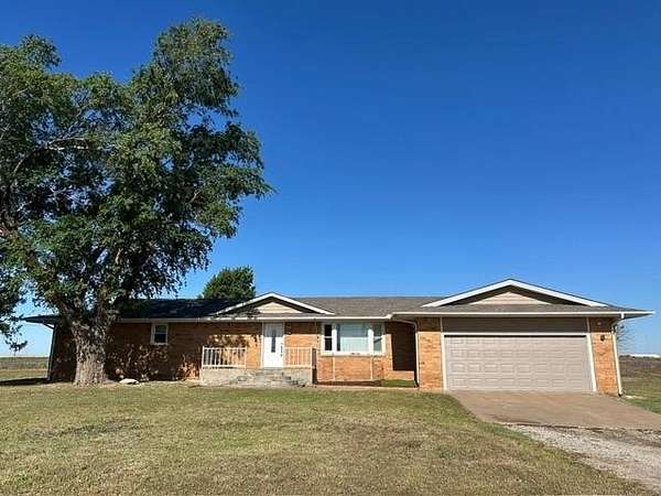 10 Acres of Land with Home for Sale in Enid, Oklahoma