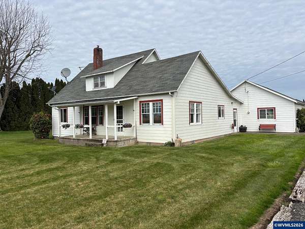 1.86 Acres of Land with Home for Sale in Salem, Oregon