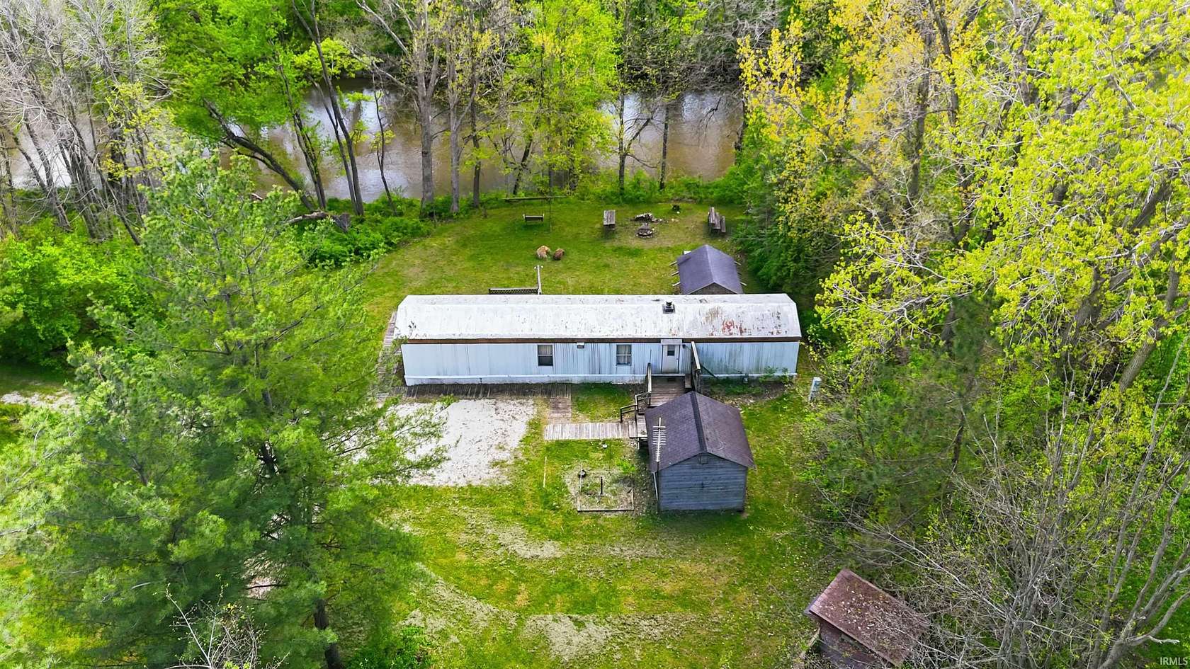 4.82 Acres of Residential Land for Sale in South Whitley, Indiana