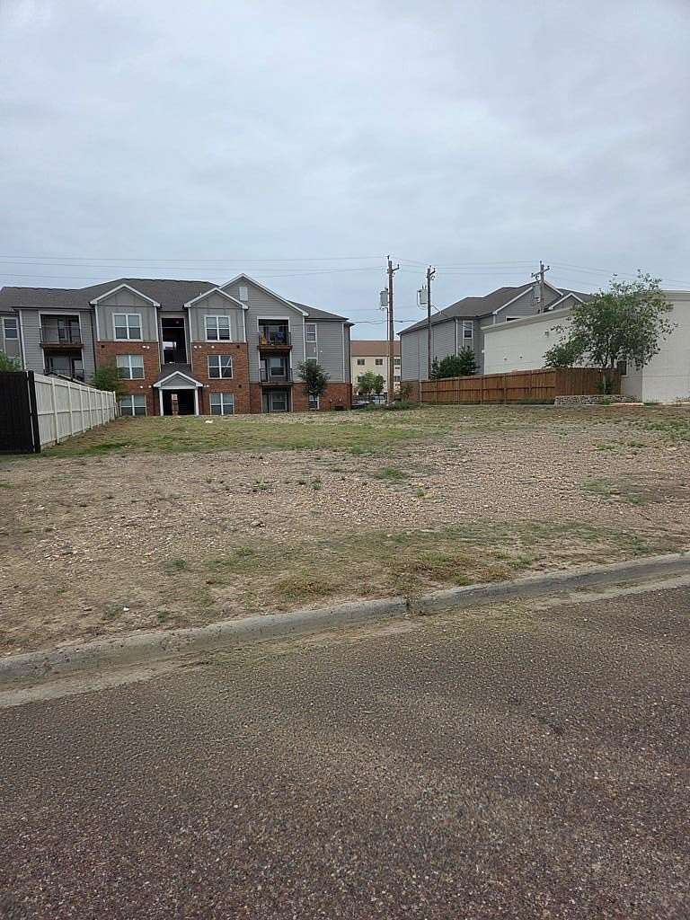 0.19 Acres of Residential Land for Sale in Eagle Pass, Texas
