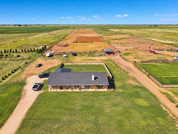 10.3 Acres of Land with Home for Sale in Tahoka, Texas