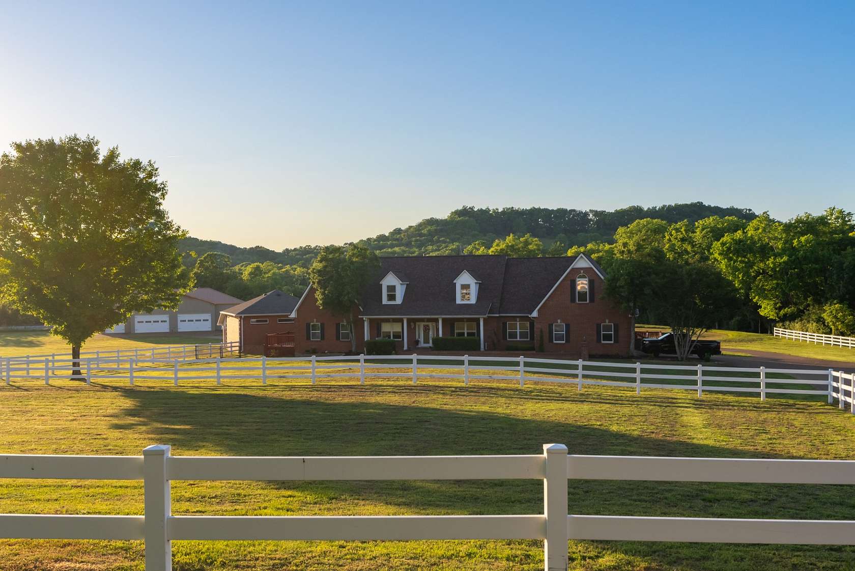 5.75 Acres of Land with Home for Sale in Franklin, Tennessee