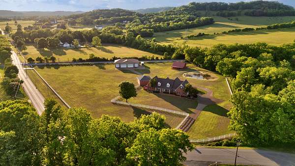 5.75 Acres of Land with Home for Sale in Franklin, Tennessee