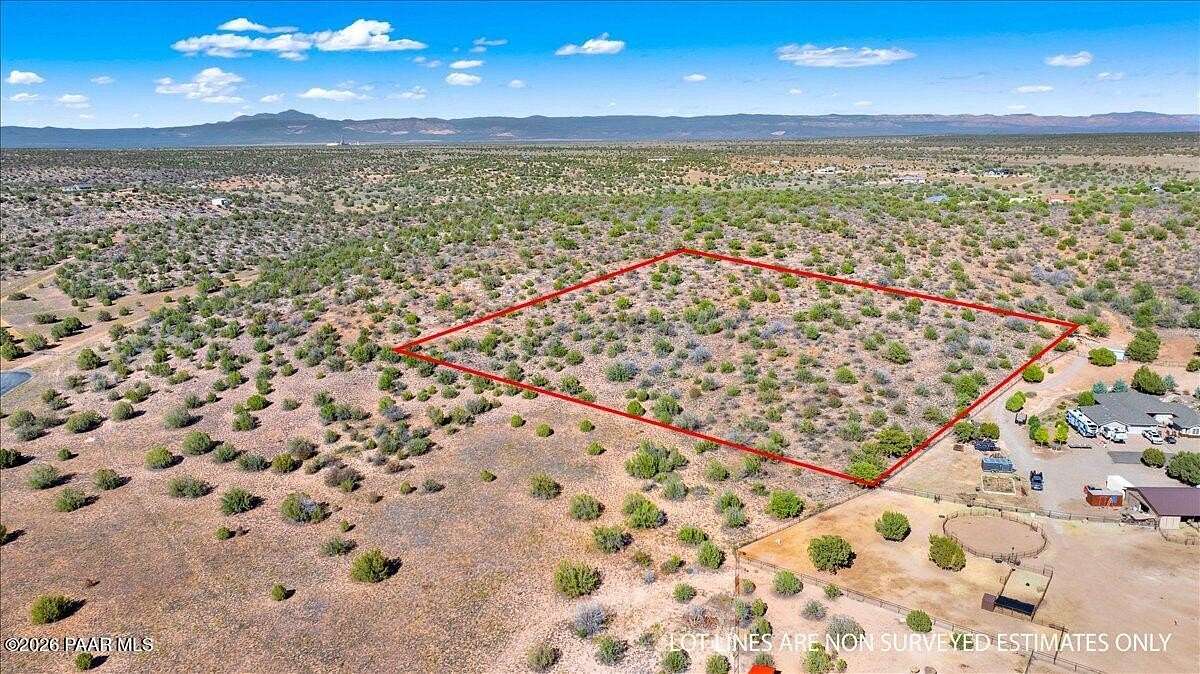 7.54 Acres of Residential Land for Sale in Paulden, Arizona