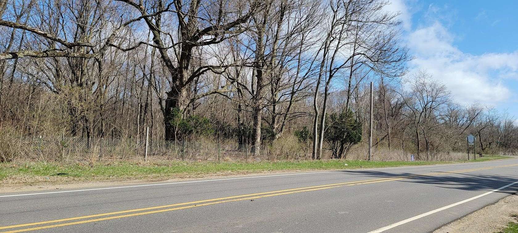 9 Acres of Residential Land for Sale in Benton Harbor, Michigan