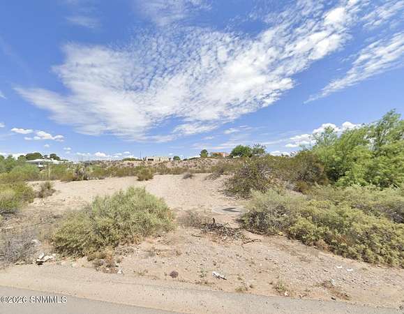 2.5 Acres of Mixed-Use Land for Sale in Las Cruces, New Mexico