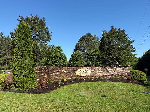 1.43 Acres of Residential Land for Sale in Clarksville, Virginia