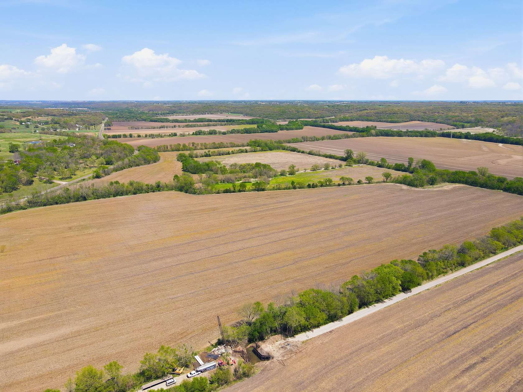 10 Acres of Land for Sale in Easton, Kansas