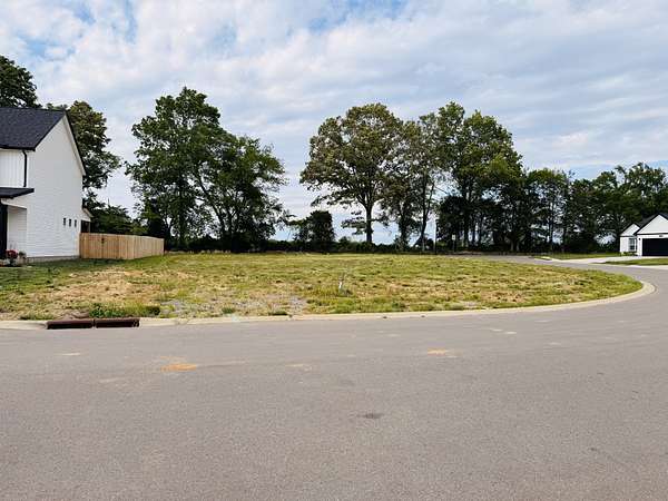 0.28 Acres of Residential Land for Sale in Clarksville, Tennessee