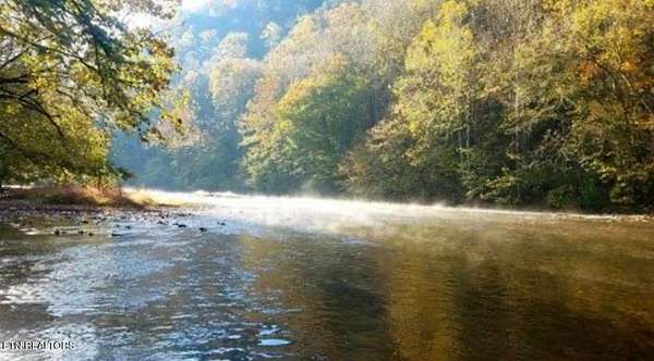 6.14 Acres of Land for Sale in Speedwell, Tennessee