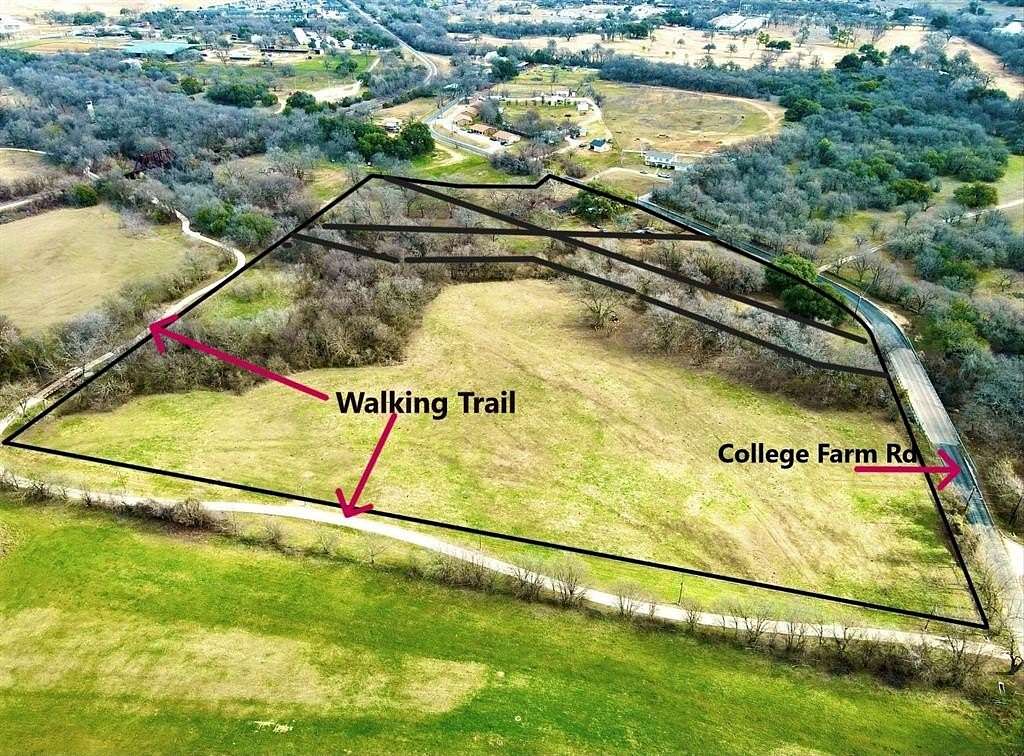 7 Acres of Land for Sale in Stephenville, Texas